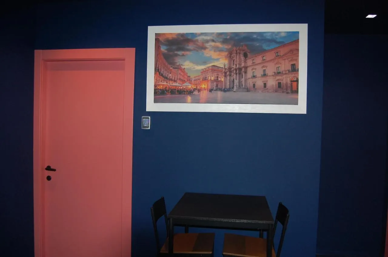 Dimora 81 Bed & Breakfast Syracuse Italy